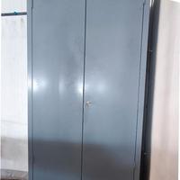 Armadietto in ferro 800x365x1800 (h) mm