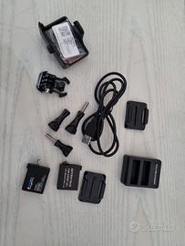 GOPRO ACCESSORI BORSA BATTERIE CARICABATTERIE ECC