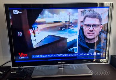 TV LCD SAMSUNG 32” LED 100 HZ INTERNET CRYSTAL CI+