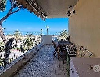 Appartamento in centro fronte mare - residenza La