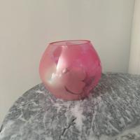 Piccola lampada da comodino