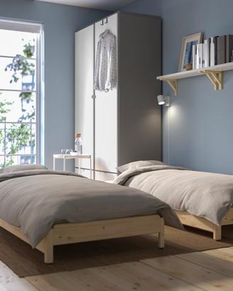 n. 2 lettini impilabili IKEA + n. 2 materassini