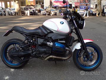 MOTO BMW R850R CAFE' RACER DEL 2006