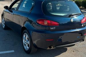 Alfa Romeo 147