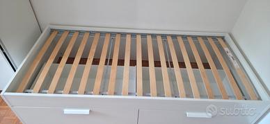 Letto ikea BRIMNES + comodino MALM - GORIZIA