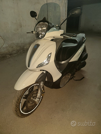 Piaggio beverly 350 sport touring