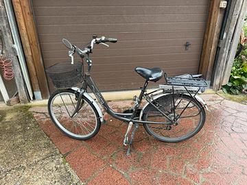 Bicicletta ex elettrica scossa