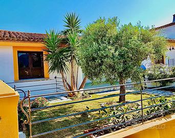 350m dal mare marina sarrala Settembre e Ottobre