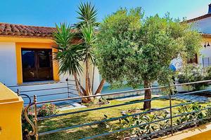 350m dal mare marina sarrala Settembre e Ottobre