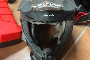 Casco Airoh taglia M