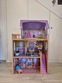 casetta bambole in legno