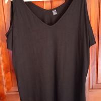 maglia con spalle scoperte 