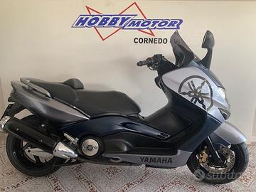 Yamaha T Max
