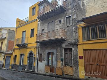 Rif.RA156| casa ind. bronte