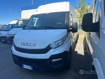 Iveco daily furgone maxi euro 6