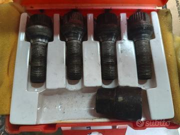 kit bulloni antifurto ruote d'epoca Alfa Romeo