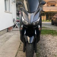 Yamaha X - Max 400 ABS