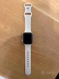 Apple Watch SE (2ª generazione) – 40 mm