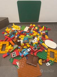 Lego Duplo 300 pezzi con base e scatola