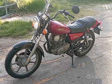 Yamaha SR Special 250 anno 1988