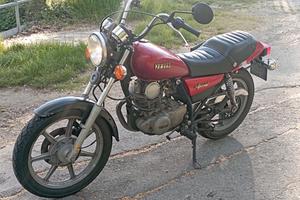 Yamaha SR Special 250 anno 1988