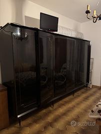 Mobile vintage nero lucido