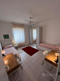Letto in stanza doppia Borgo Roma Verona