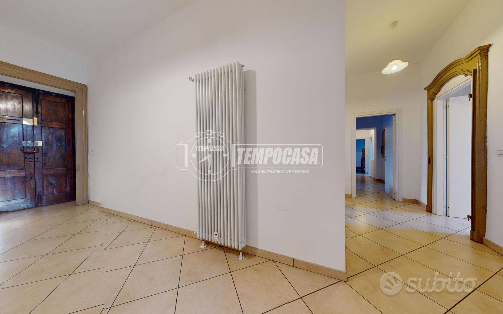 Apartment in Torino, Centro, Circoscrizione 1 - Altro