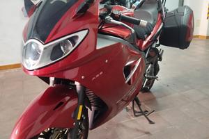 Triumph sprint 1050 st