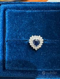 Anello oro bianco zaffiro e brillanti