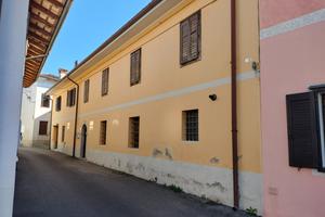 Appartamento bicamere da ristrutturare