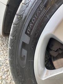 2 Pneumatici seminuovi GT Radial 235/45 R17