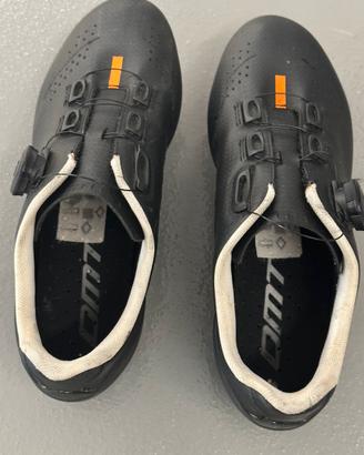 Scarpe da ciclismo su strada