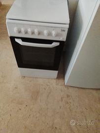Cucina a gas forno perfetta pronto per utilizzo C