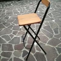 Sgabello richiudibile