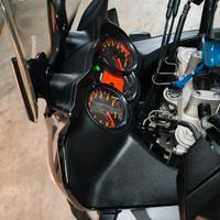 Suzuki V strom 650 anno 2004 euro 1200