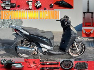 HONDA SH 300i ANNO 2012 x RICAMBI