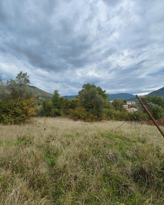 Terreno agricolo 3100mq con acqua e luce 