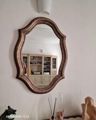 Grande Specchio Vintage in Legno