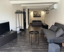 Suite adiacente a villa padronale con piscina