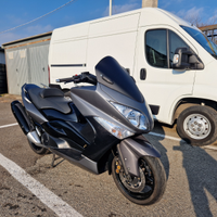 Yamaha T Max 500