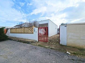 VILLA SINGOLA A PORTO CESAREO