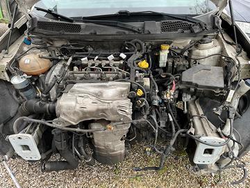 Pezzi vari musata Alfa Giulietta 2.0 JTDM 140CV