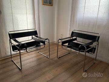 2 poltrone modello Wassily