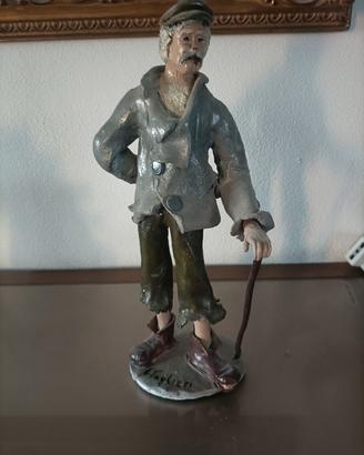 Statuina vintage in terracotta firmata E. Taglieri