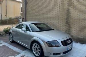 AUDI TT MK1 1999 ASI TARGA ORO