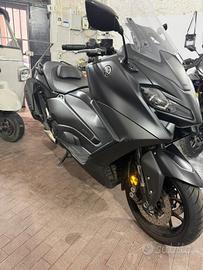 Yamaha T Max 560 2022
