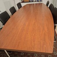 Tavolo ovale da ufficio + 5 in pelle