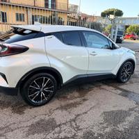Toyota chr lounge