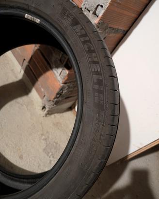 Gomme estive 205/45 R17 